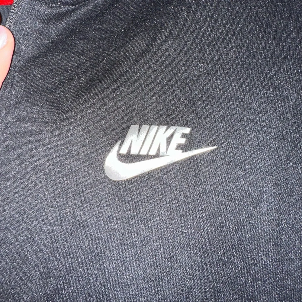 Nike hoodie - Picture 4 of 5